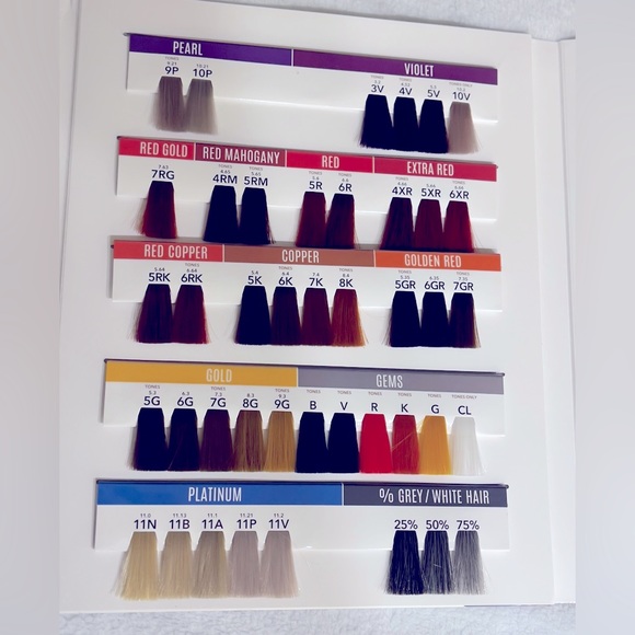 Aloxxi Color Swatch Book - Picture 6 of 8